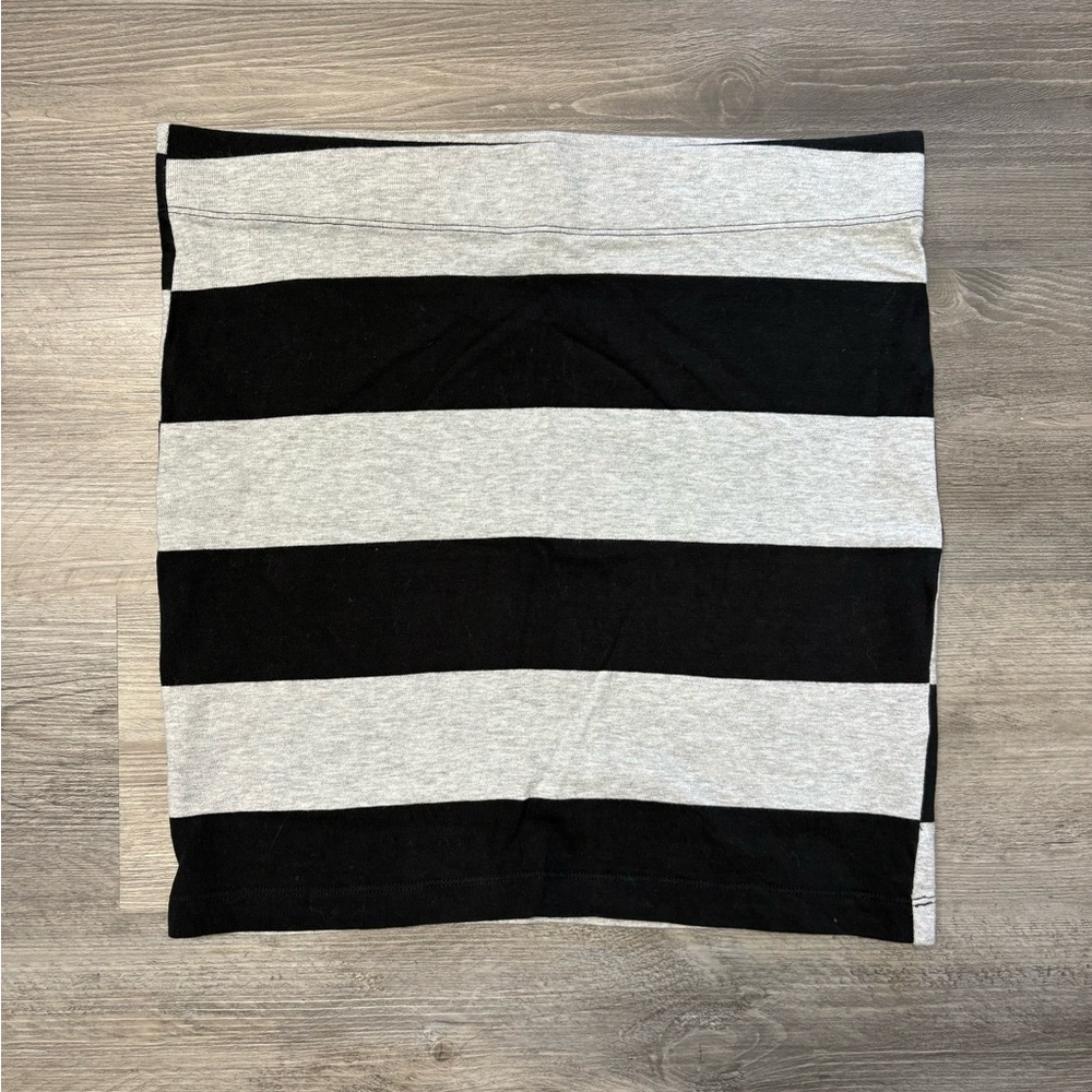 GAP Black and Gray Striped Mini Skirt